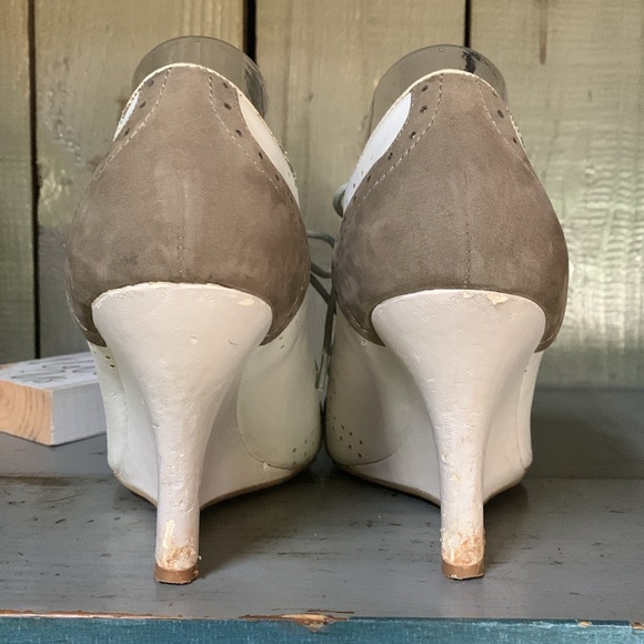 Jeffrey Campbell Ibiza, vintage lace up wedge - Picture 3 of 9